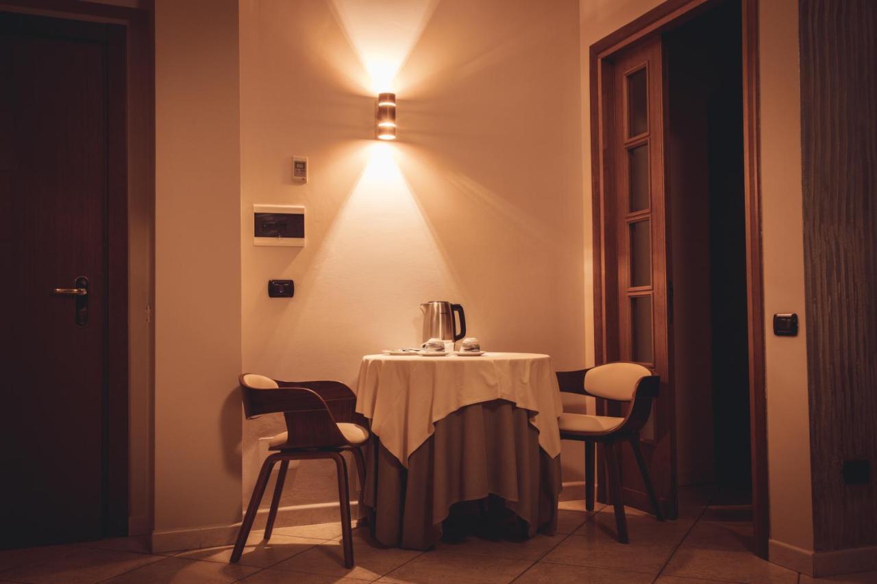 Hotel Camino Vecchio Fossato di Vico Bagian luar foto
